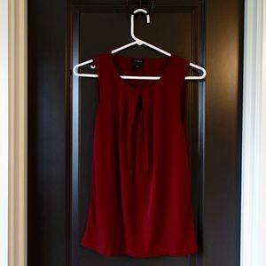 Ann Taylor || Size S Maroon Tank Top